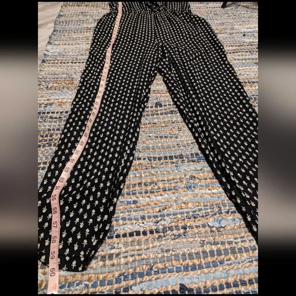 Lucky Brand Jumpsuit M Black Tan Ditzy Floral Pattern Pull On Pockets